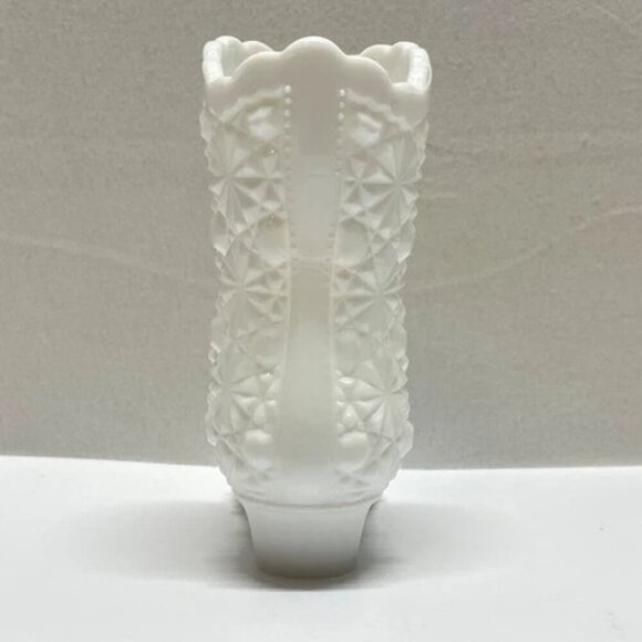 Vintage Fenton Milk Glass Dairy Button Boot 4.25" Collectible Art Shoe Vase EUC - Picture 3 of 11